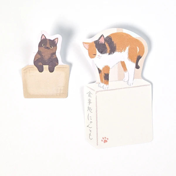 Sticky note - "Nyan Tomo"