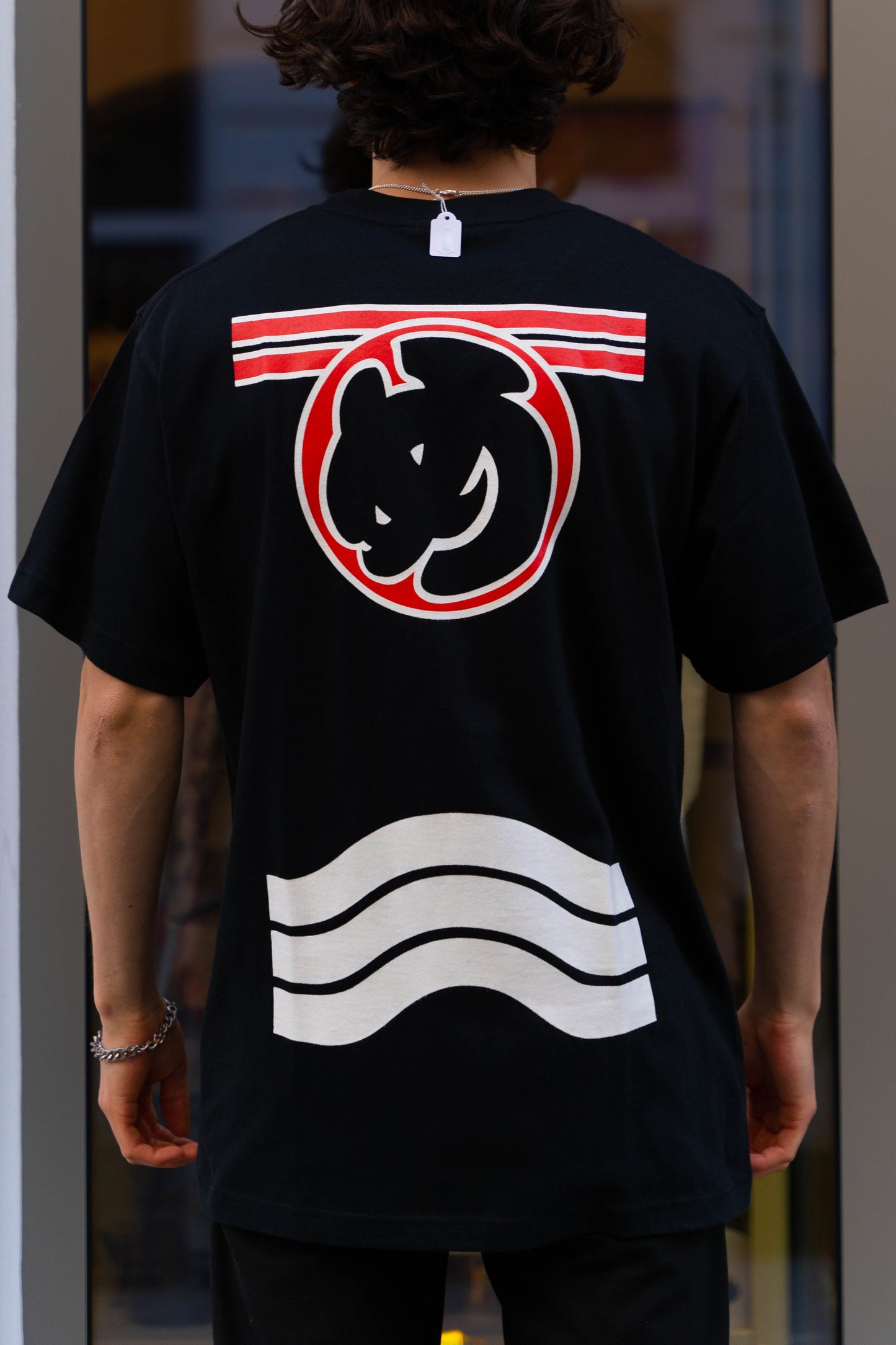 T-Shirt - Megumi