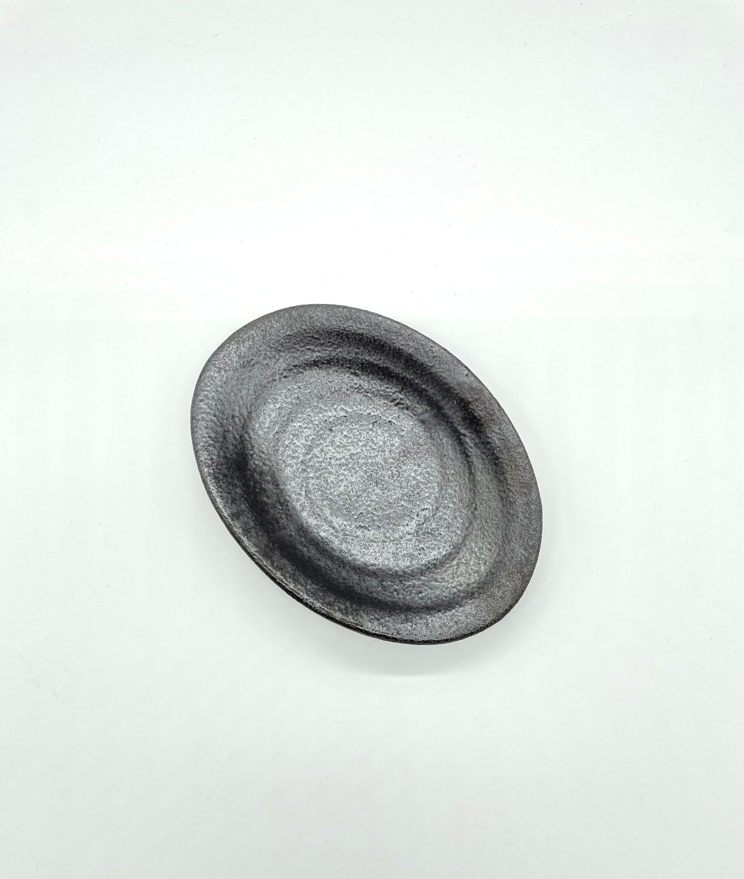 Ovaler Teller - mattes Design